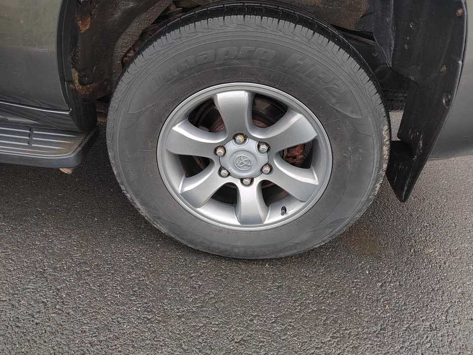 Toyota Land Cruiser Prado 150, 2011 год, 2 150 000 рублей, 12 фотография