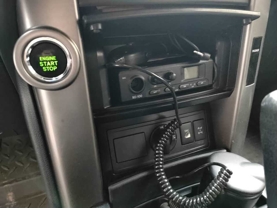 Toyota Land Cruiser Prado 150, 2011 год, 2 150 000 рублей, 10 фотография