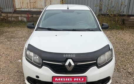 Renault Logan II, 2014 год, 320 000 рублей, 1 фотография