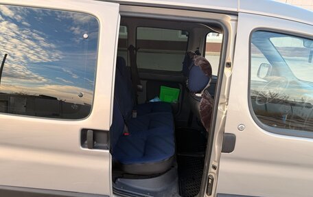 Peugeot Partner II рестайлинг 2, 2011 год, 650 000 рублей, 10 фотография