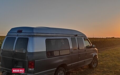 Ford Econoline IV, 1997 год, 1 300 000 рублей, 5 фотография