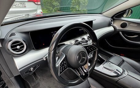 Mercedes-Benz E-Класс, 2021 год, 2 600 000 рублей, 6 фотография