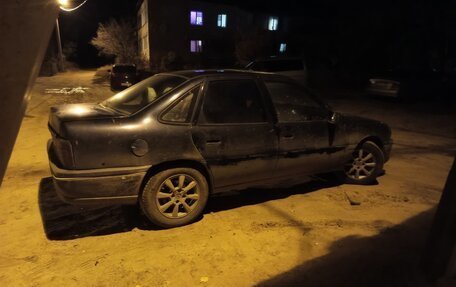Opel Vectra A, 1992 год, 170 000 рублей, 7 фотография