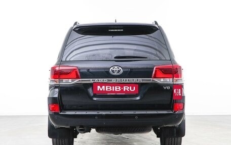 Toyota Land Cruiser 200, 2016 год, 4 743 253 рублей, 4 фотография