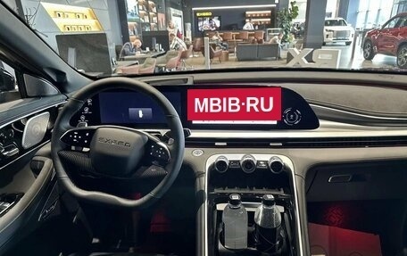 CheryExeed TXL, 2024 год, 4 200 000 рублей, 7 фотография