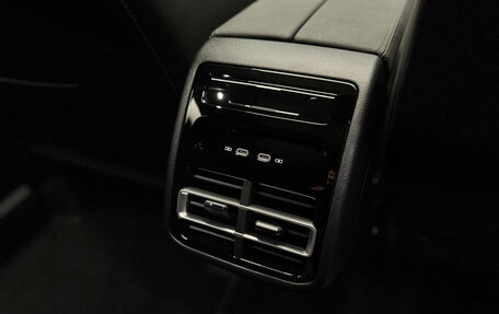 Volkswagen Tiguan, 2025 год, 5 300 000 рублей, 23 фотография