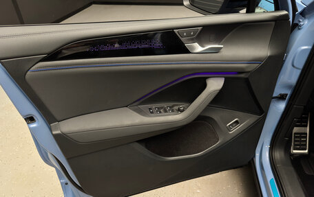 Volkswagen Tiguan, 2025 год, 5 300 000 рублей, 13 фотография