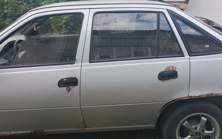 Daewoo Nexia I рестайлинг, 2009 год, 110 000 рублей, 3 фотография