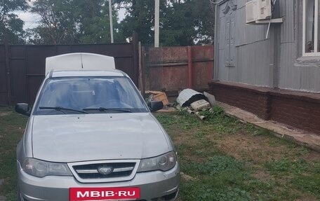 Daewoo Nexia I рестайлинг, 2009 год, 110 000 рублей, 2 фотография