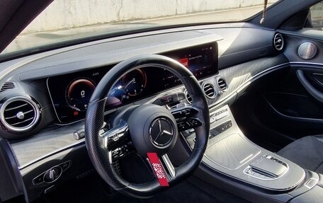 Mercedes-Benz E-Класс, 2021 год, 6 000 000 рублей, 14 фотография