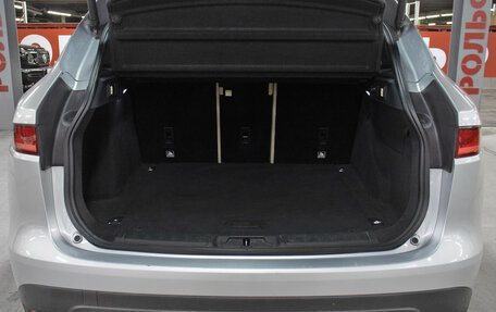 Jaguar F-Pace, 2016 год, 2 149 000 рублей, 10 фотография