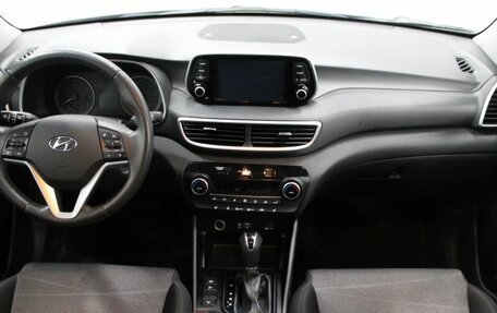 Hyundai Tucson III, 2019 год, 2 300 000 рублей, 17 фотография