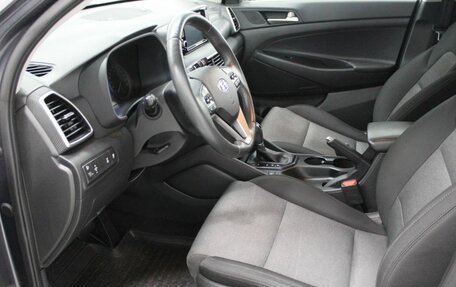 Hyundai Tucson III, 2019 год, 2 300 000 рублей, 18 фотография