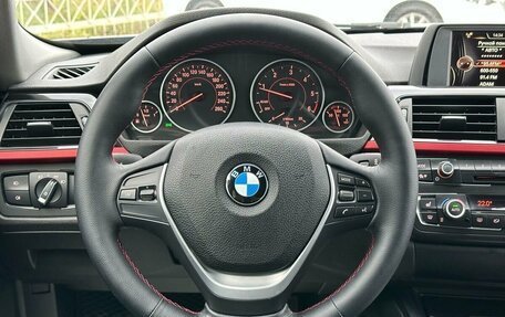 BMW 3 серия, 2015 год, 1 899 000 рублей, 18 фотография