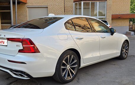 Volvo S60 III, 2021 год, 2 800 000 рублей, 1 фотография