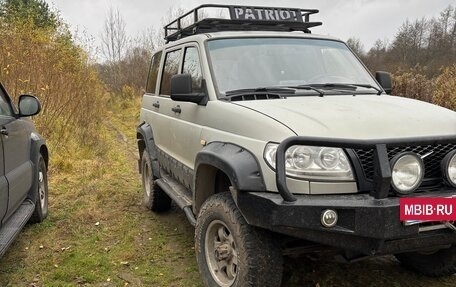 ЛуАЗ Patriot, 2012 год, 800 000 рублей, 2 фотография