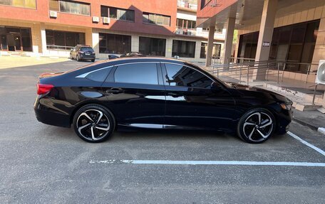 Honda Accord IX рестайлинг, 2019 год, 2 000 000 рублей, 4 фотография