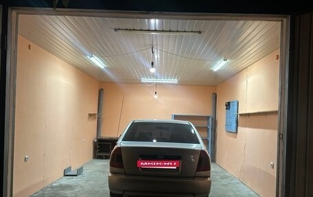 Hyundai Accent II, 2005 год, 320 000 рублей, 2 фотография