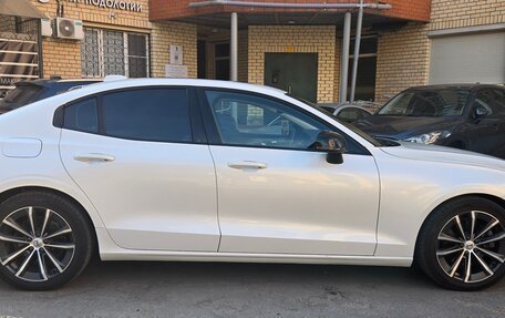 Volvo S60 III, 2021 год, 2 800 000 рублей, 8 фотография