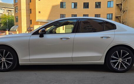 Volvo S60 III, 2021 год, 2 800 000 рублей, 4 фотография