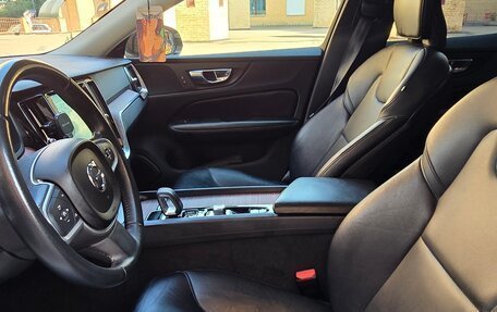 Volvo S60 III, 2021 год, 2 800 000 рублей, 17 фотография