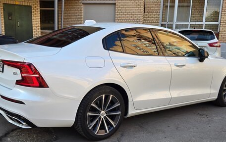 Volvo S60 III, 2021 год, 2 800 000 рублей, 18 фотография