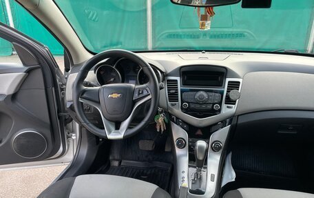 Chevrolet Cruze II, 2012 год, 790 000 рублей, 10 фотография