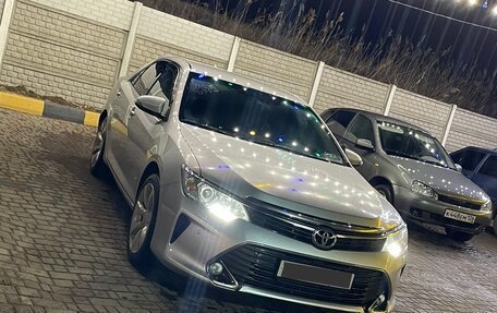 Toyota Camry, 2014 год, 2 100 000 рублей, 4 фотография