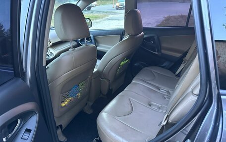 Toyota RAV4, 2011 год, 1 350 000 рублей, 5 фотография