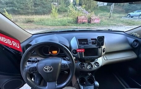 Toyota RAV4, 2011 год, 1 350 000 рублей, 6 фотография