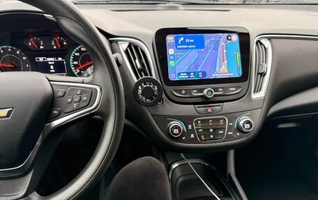 Chevrolet Malibu IX, 2018 год, 1 300 000 рублей, 13 фотография