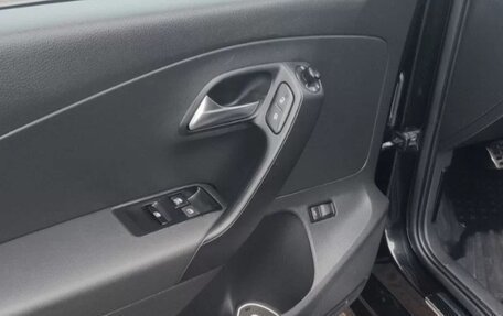 Volkswagen Polo VI (EU Market), 2013 год, 1 200 000 рублей, 14 фотография