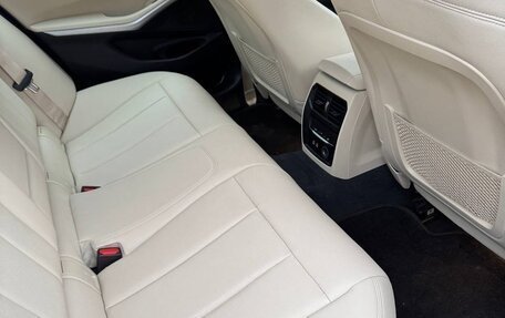 BMW 3 серия, 2019 год, 3 400 000 рублей, 9 фотография