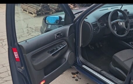 Volkswagen Golf IV, 2001 год, 500 000 рублей, 9 фотография