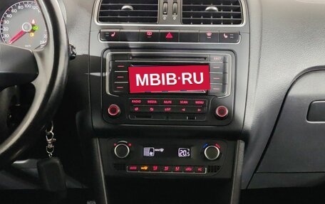 Volkswagen Polo VI (EU Market), 2013 год, 656 000 рублей, 11 фотография