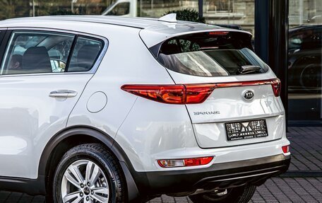 KIA Sportage IV рестайлинг, 2018 год, 1 895 000 рублей, 10 фотография