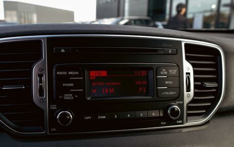 KIA Sportage IV рестайлинг, 2018 год, 1 895 000 рублей, 14 фотография