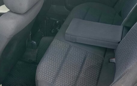 Audi A4, 1995 год, 290 000 рублей, 13 фотография