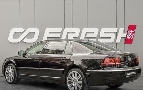 Volkswagen Phaeton I рестайлинг, 2013 год, 2 335 000 рублей, 2 фотография