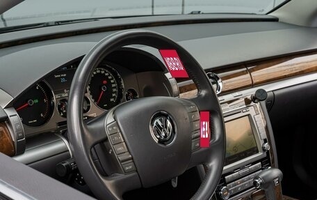 Volkswagen Phaeton I рестайлинг, 2013 год, 2 335 000 рублей, 13 фотография