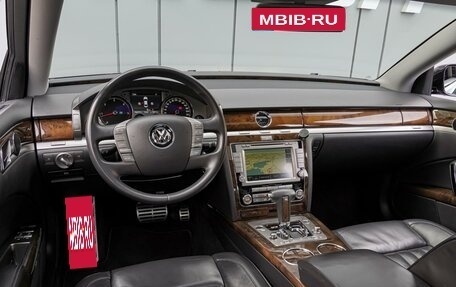Volkswagen Phaeton I рестайлинг, 2013 год, 2 335 000 рублей, 6 фотография