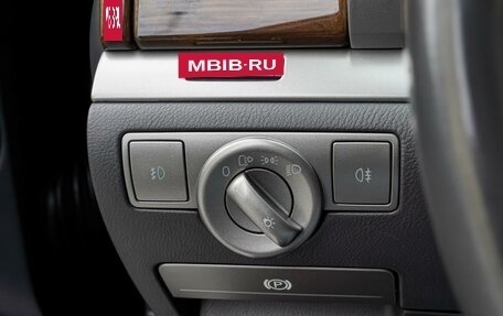 Volkswagen Phaeton I рестайлинг, 2013 год, 2 335 000 рублей, 23 фотография