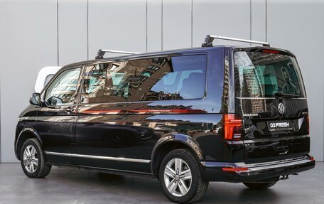 Volkswagen Multivan T6 рестайлинг, 2021 год, 5 250 000 рублей, 2 фотография