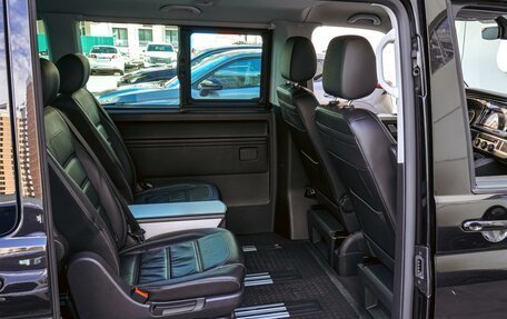 Volkswagen Multivan T6 рестайлинг, 2021 год, 5 250 000 рублей, 10 фотография