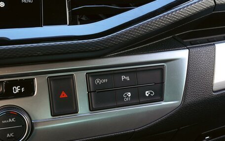 Volkswagen Multivan T6 рестайлинг, 2021 год, 5 250 000 рублей, 15 фотография