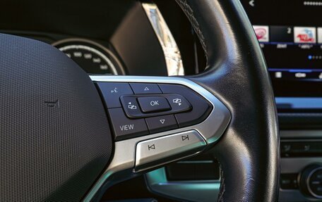 Volkswagen Multivan T6 рестайлинг, 2021 год, 5 250 000 рублей, 18 фотография