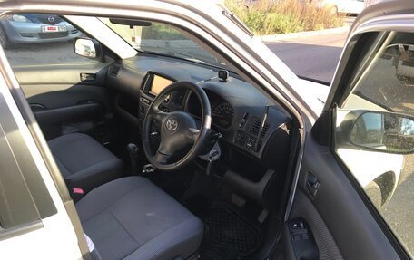 Toyota Succeed I рестайлинг, 2011 год, 860 000 рублей, 3 фотография