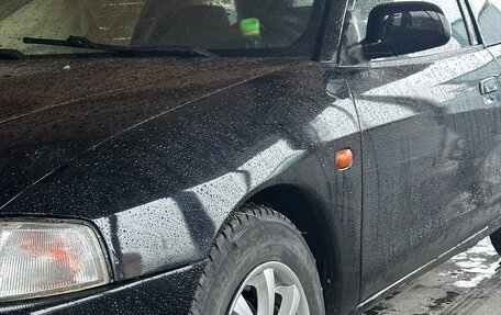 Mitsubishi Colt VI рестайлинг, 1995 год, 135 000 рублей, 3 фотография