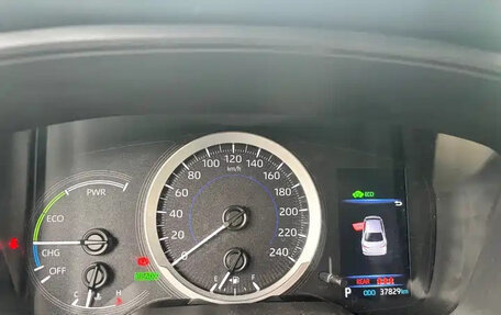 Toyota Corolla, 2021 год, 1 630 000 рублей, 10 фотография