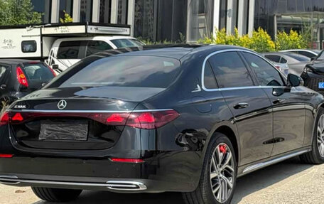 Mercedes-Benz E-Класс, 2024 год, 5 600 000 рублей, 4 фотография
